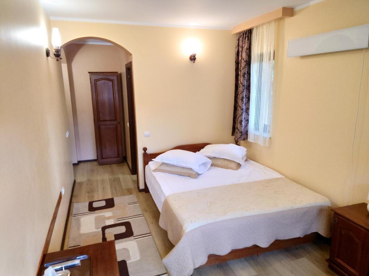 Pensiunea Musatinii Putna  Exterior foto